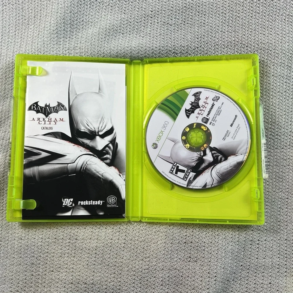 Warner Bros Batman Arkham City Xbox 360‎ Action Adventure Game W/ Manual